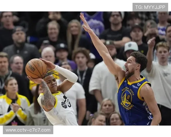 埃斯盖拉与波瓦友谊赛激战球员调整状态全力备战新赛季